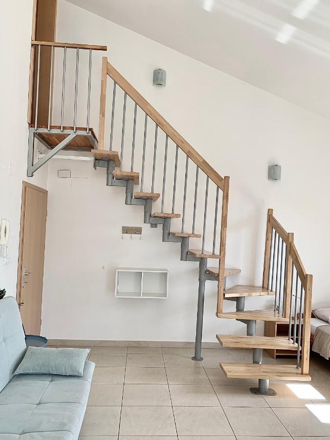 Apartments Happy Stay Center Baska 外观 照片
