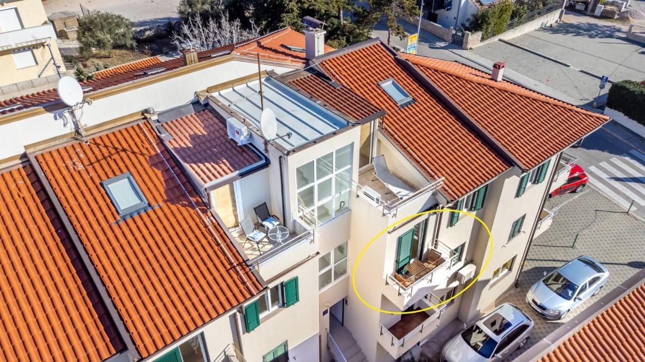 Apartments Happy Stay Center Baska 外观 照片